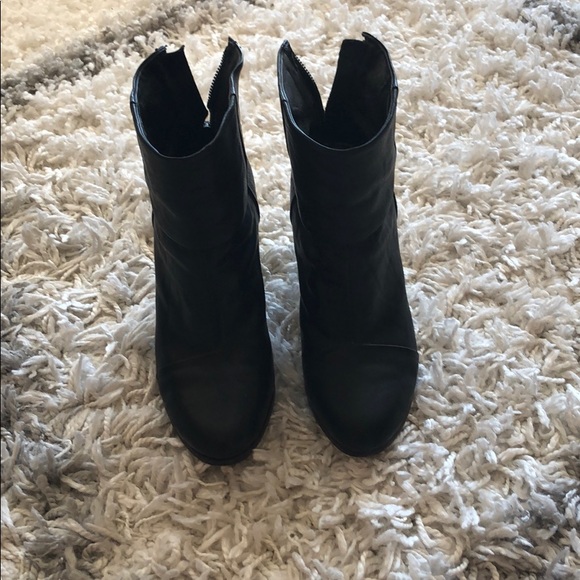 Rag and Bone booties - Picture 1 of 5